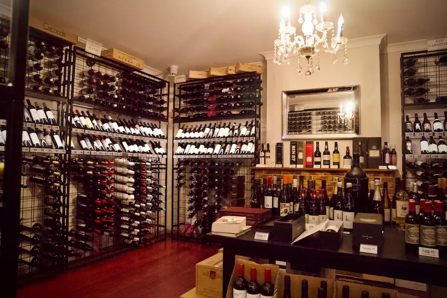 Vintage cellar business photo in Greythorn, Melbourne by Exposja Photography